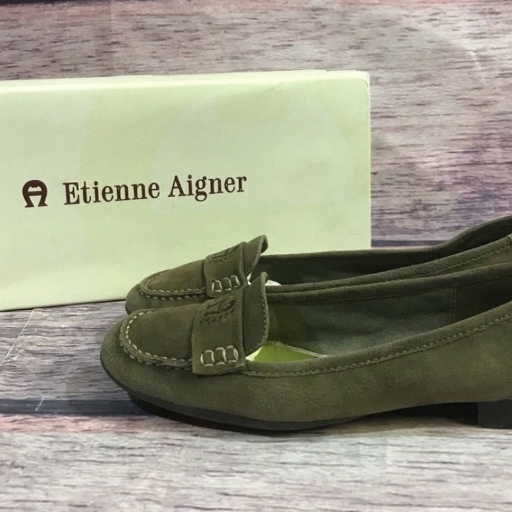 Aigner Olive Flats